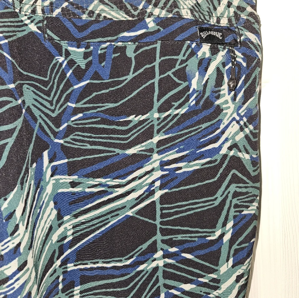 Billabong Board Shorts‎ Mens Med Black Green Adventure Divison